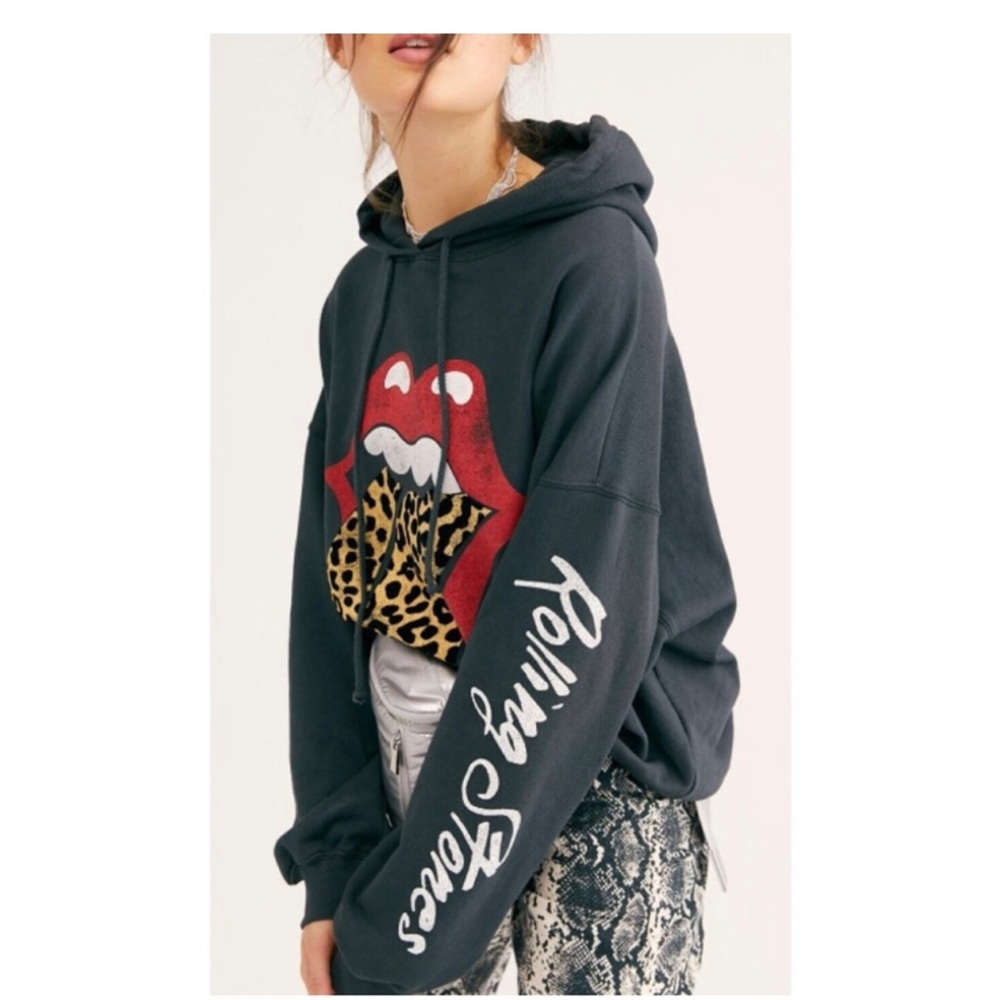 Free People Rolling Stones Hoodie! So cute and pretty lightweight! Size S